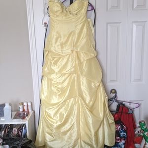 ✨2XHP✨City Studio Prom dress